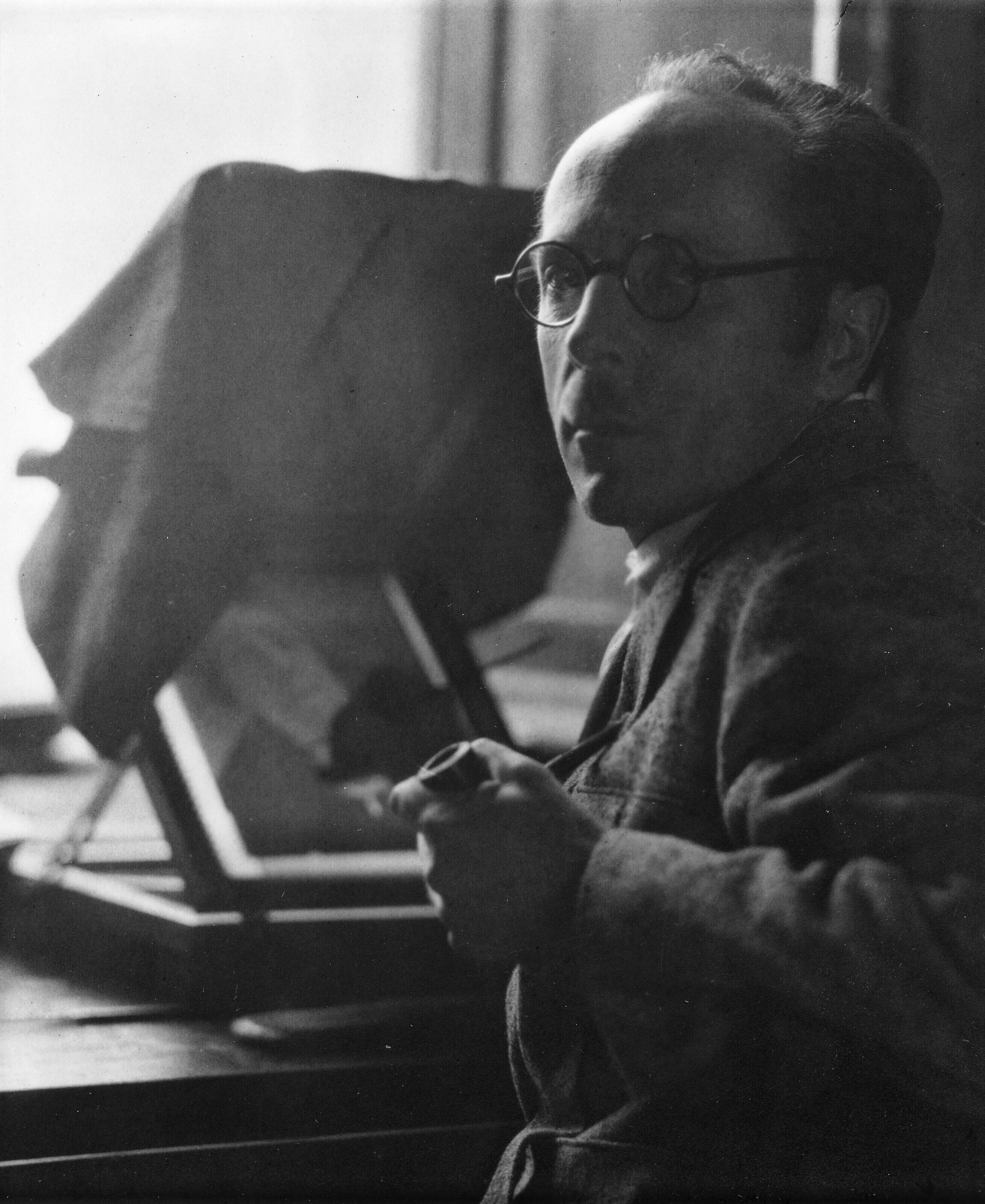Edward Weston: 10 Quotes on Form, Seeing, and the Thing Itself
