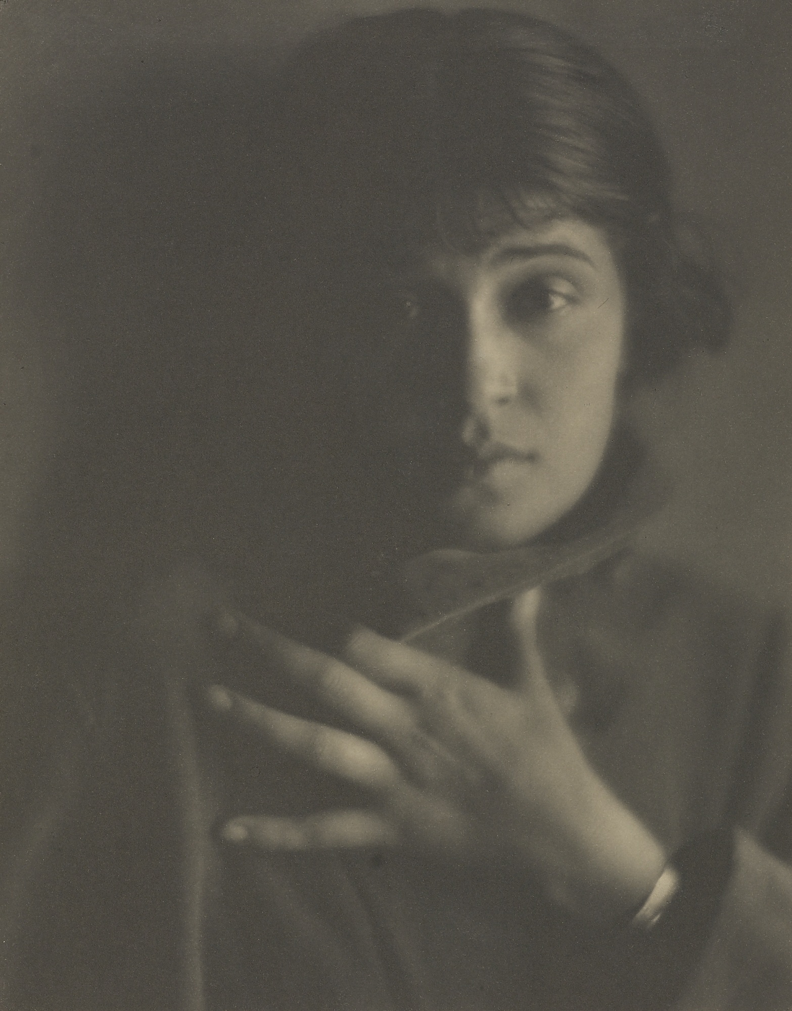 Tina Modotti: 10 Quotes on Art, Revolution, and Useful Seeing
