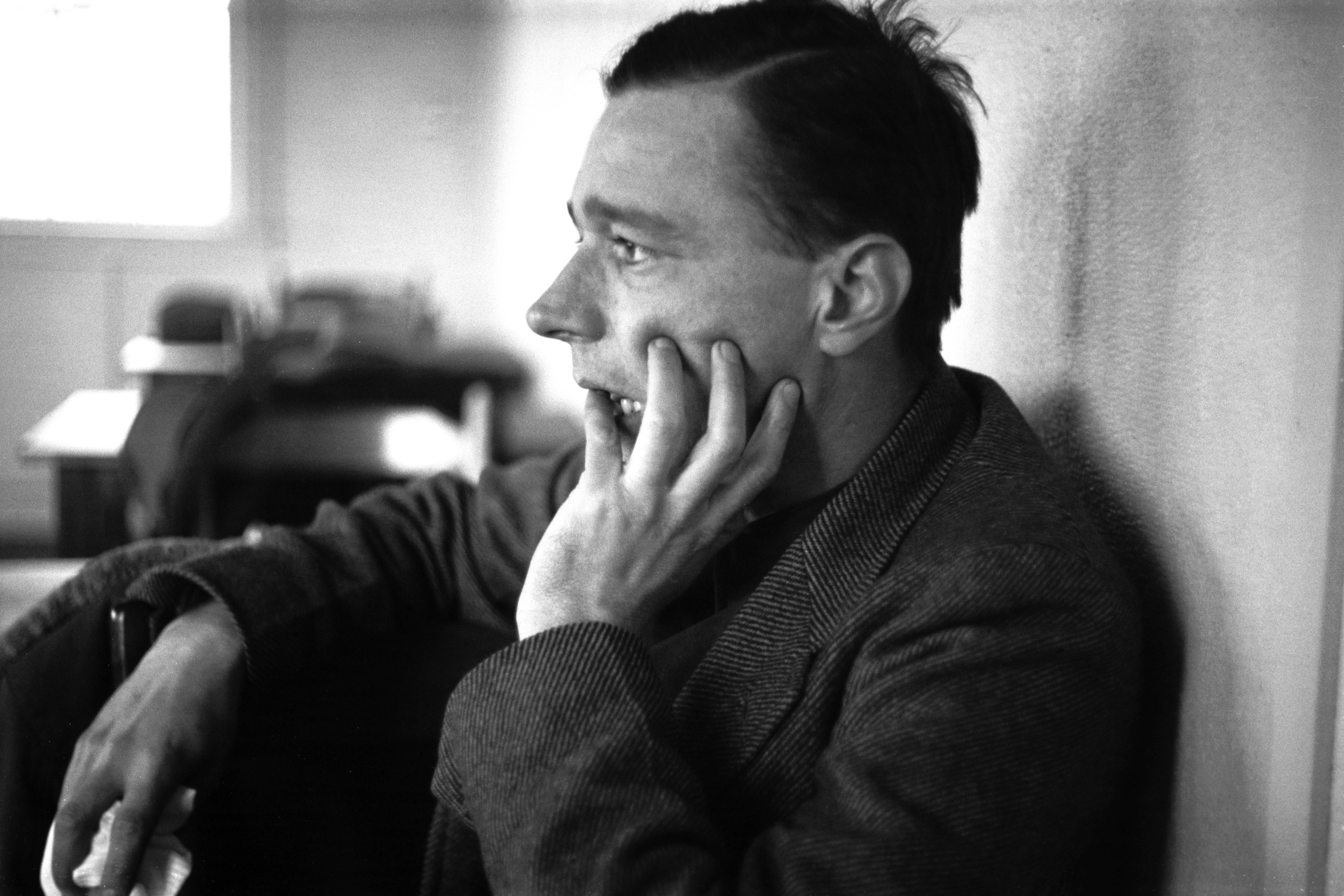 Walker Evans: 10 Quotes on Plain Style, America, and Looking Hard